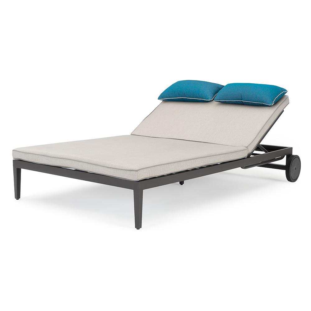 outdoor double bed lounger